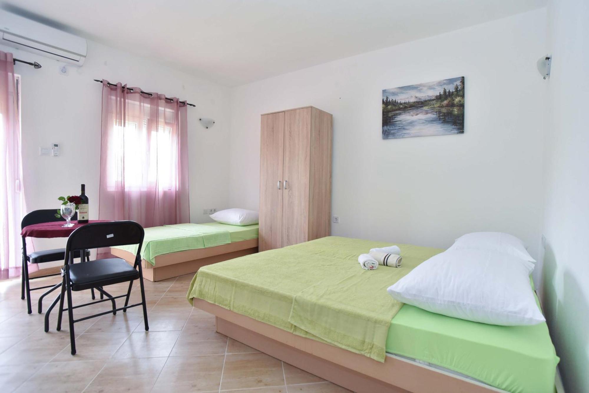 Apartmani Mihovic - Jaz Будва Екстер'єр фото