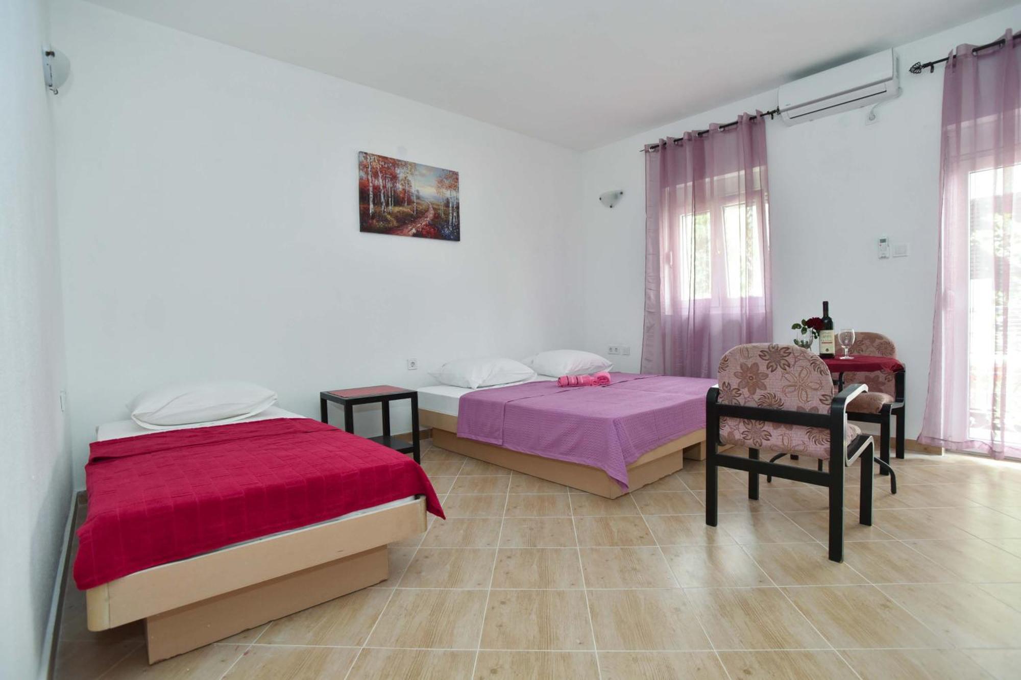 Apartmani Mihovic - Jaz Будва Екстер'єр фото